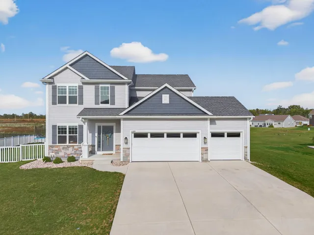 $649,900 | 11520 West Meadowview Drive, Franklin, WI 53132