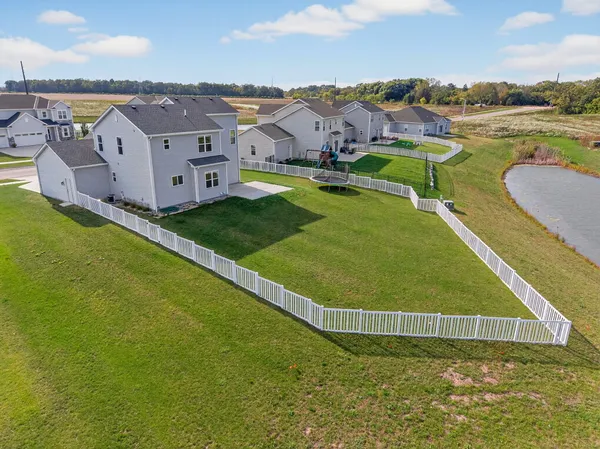 $649,900 | 11520 West Meadowview Drive, Franklin, WI 53132