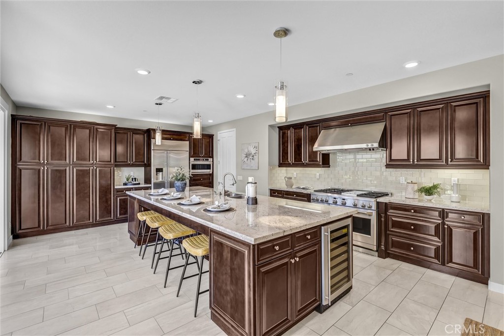 105 Rake Irvine, CA 92618 - Photo 9 of 37