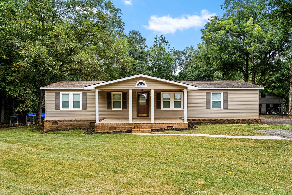 63 County Rd S-1-299 Donalds, SC 29638 - Photo 1 of 18 Gallery Image 1