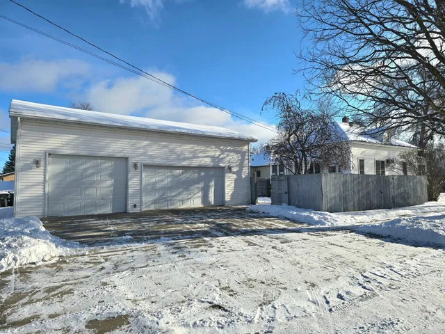 $124,900 | 720 6th Street, International Falls, MN 56649