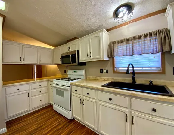$289,000 | 107 Francis Drive, Georgetown, PA 15043