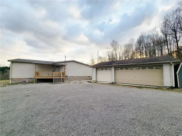 $289,000 | 107 Francis Drive, Georgetown, PA 15043