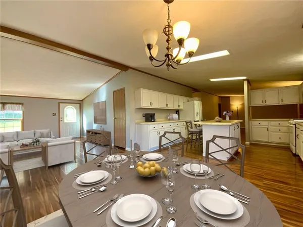 $289,000 | 107 Francis Drive, Georgetown, PA 15043