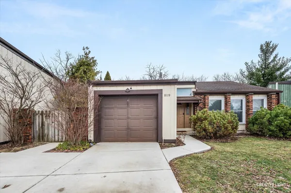 a house view with a outdoor space