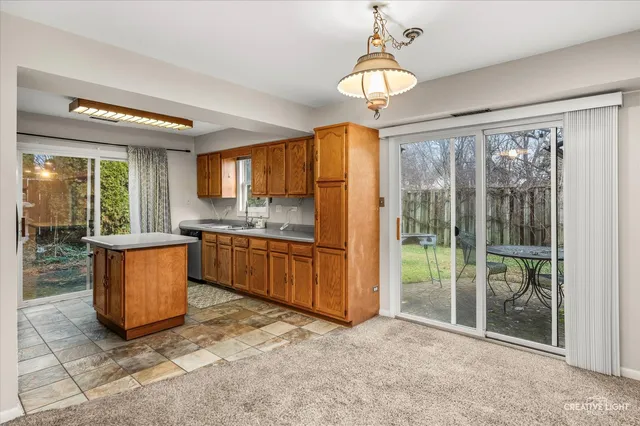 $2,800 | 8119 Oriole Drive, Darien, IL 60561