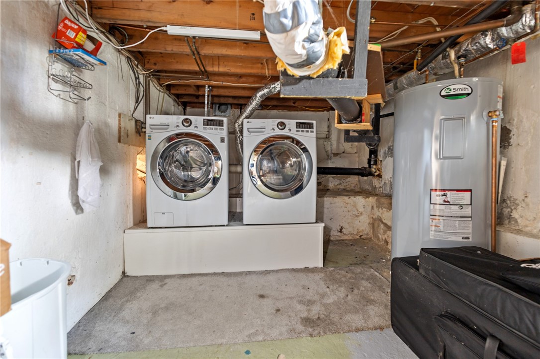 82 Vera Street Warwick, RI 02886 - Photo 31 of 41