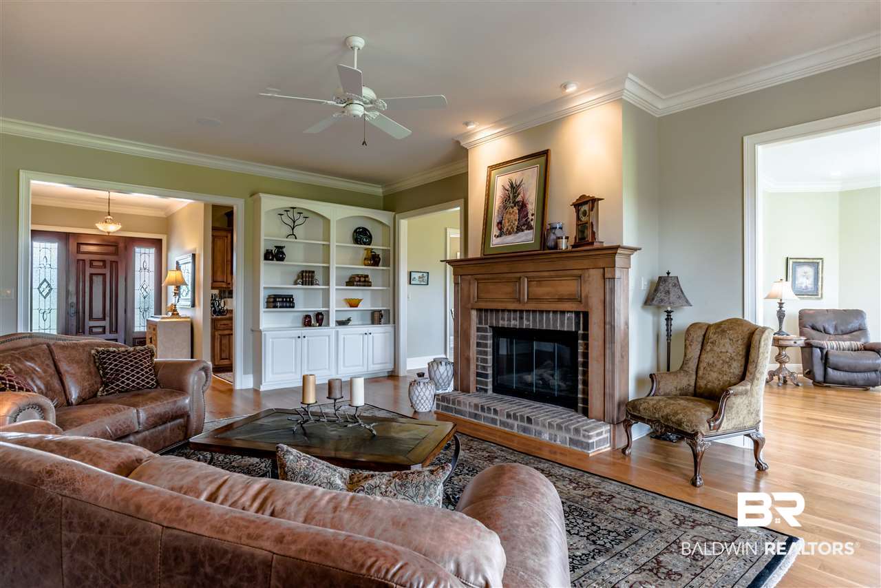 9337 Thoroughbred Run Fairhope, AL 36532 - Photo 3 of 38 Living Room
