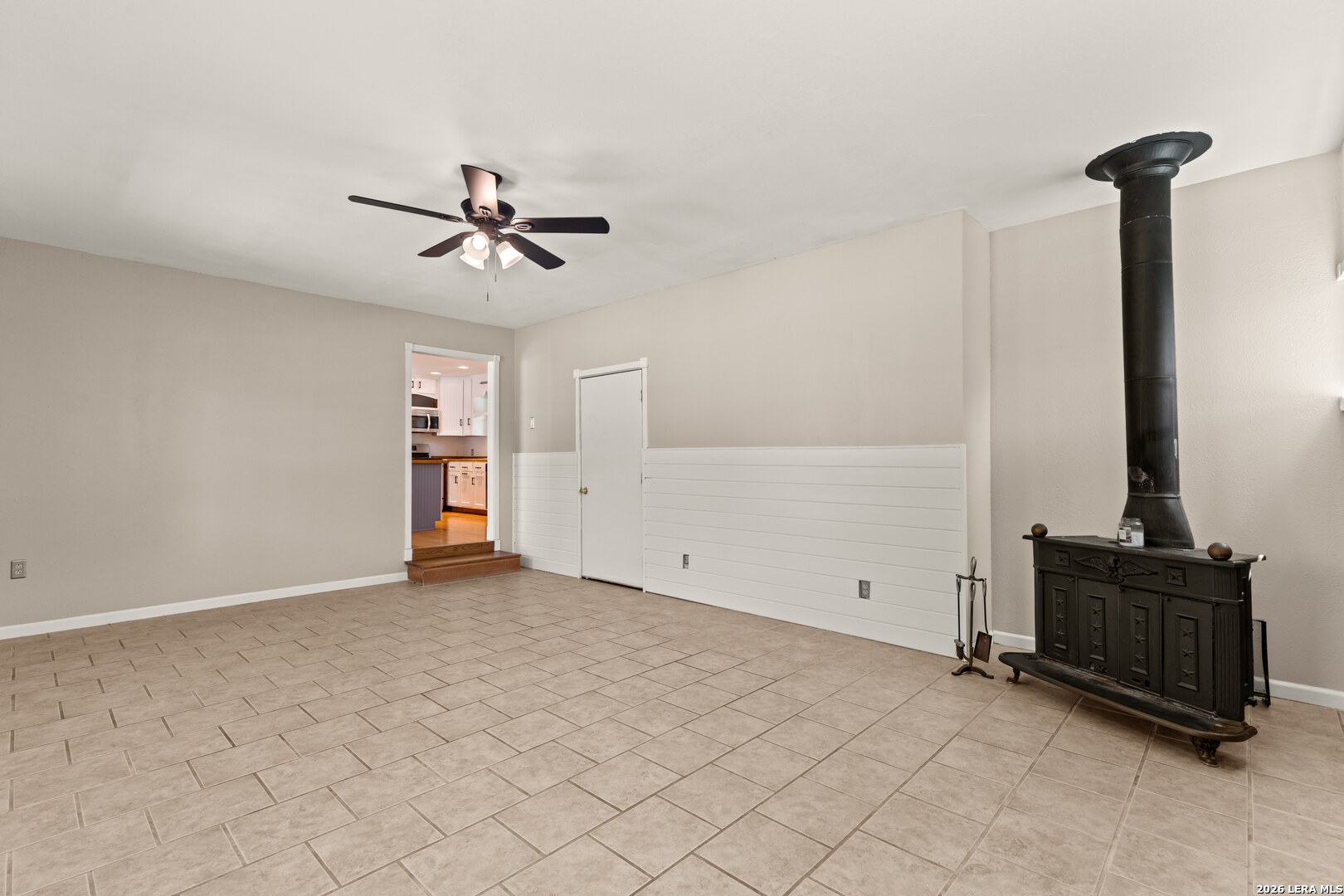 904 Country Road Blanco, TX 78606 - Photo 12 of 43