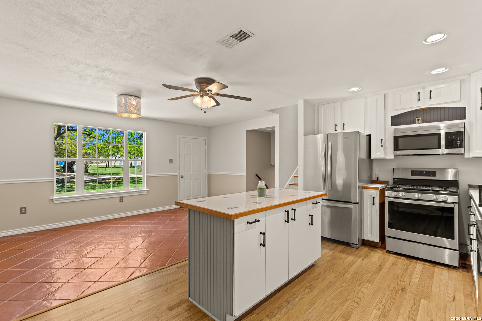 904 Country Road Blanco, TX 78606 - Photo 15 of 43