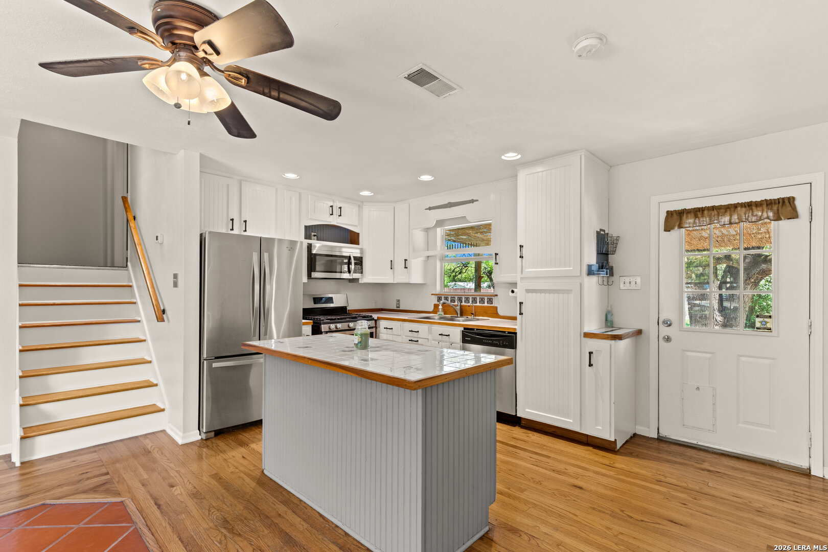 904 Country Road Blanco, TX 78606 - Photo 19 of 43