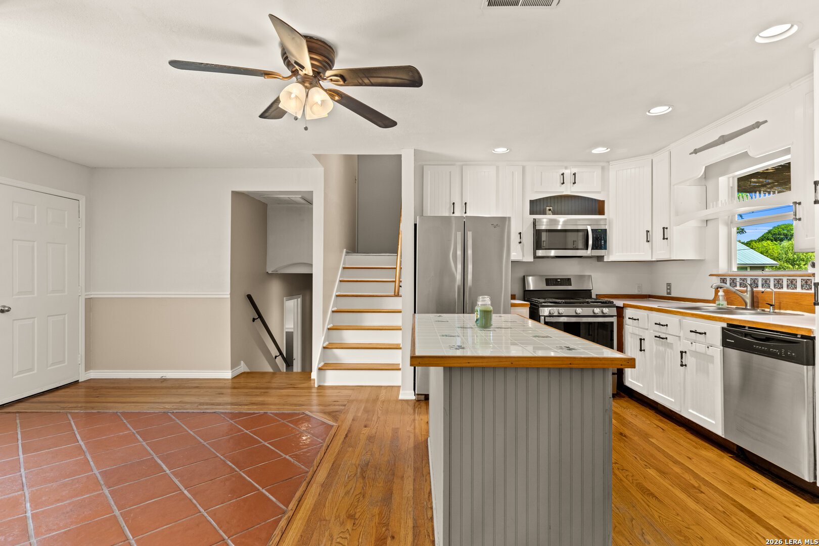 904 Country Road Blanco, TX 78606 - Photo 20 of 43