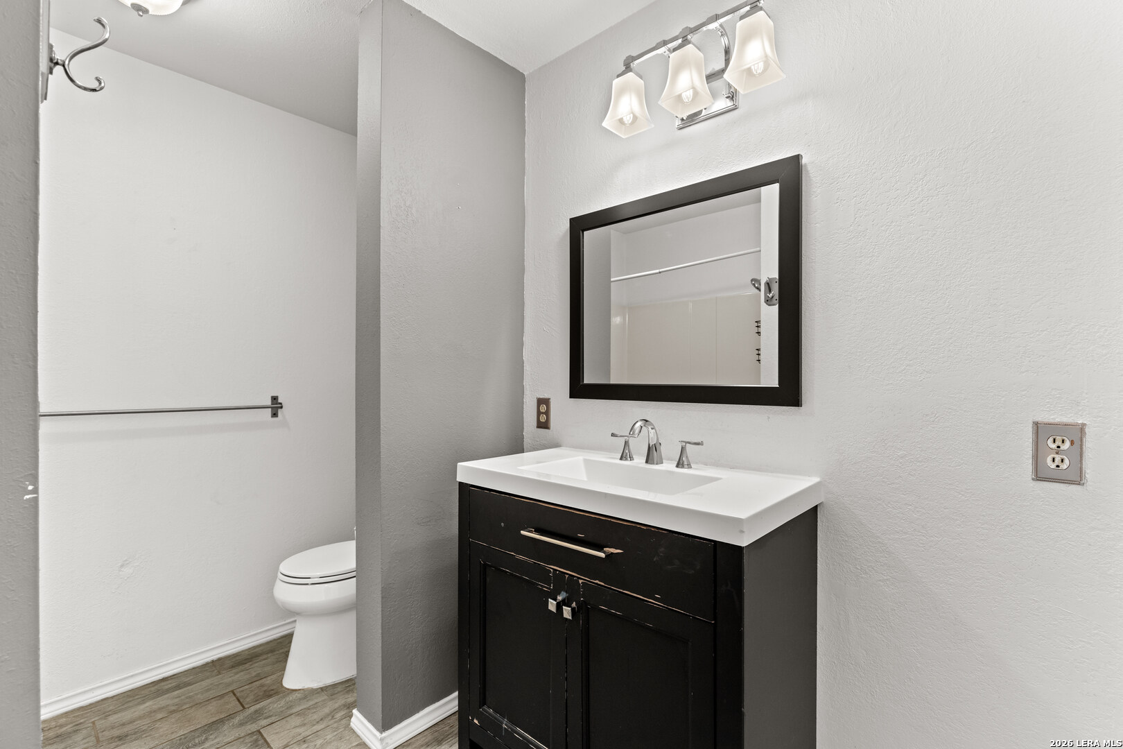 904 Country Road Blanco, TX 78606 - Photo 26 of 43