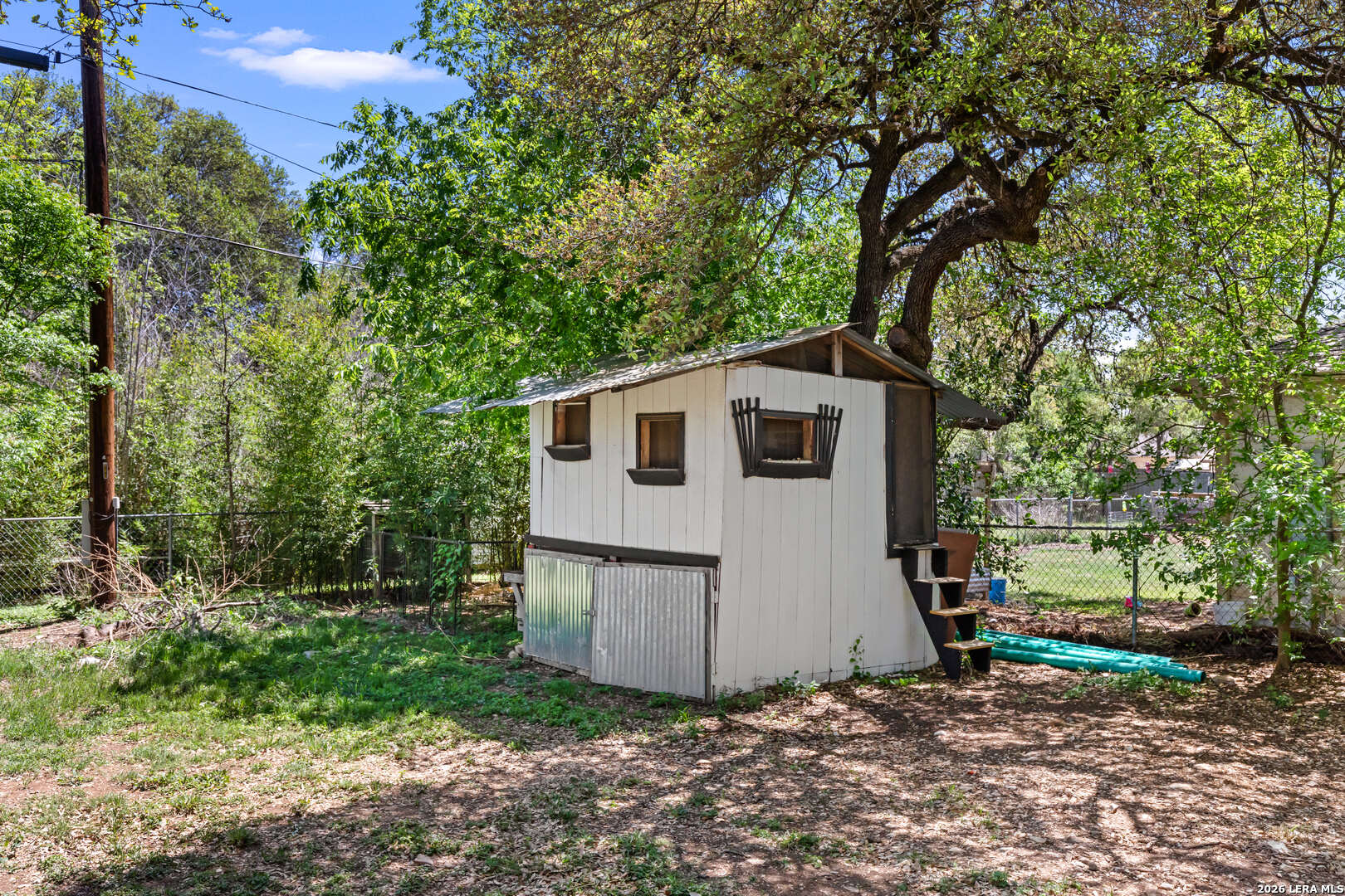 904 Country Road Blanco, TX 78606 - Photo 40 of 43