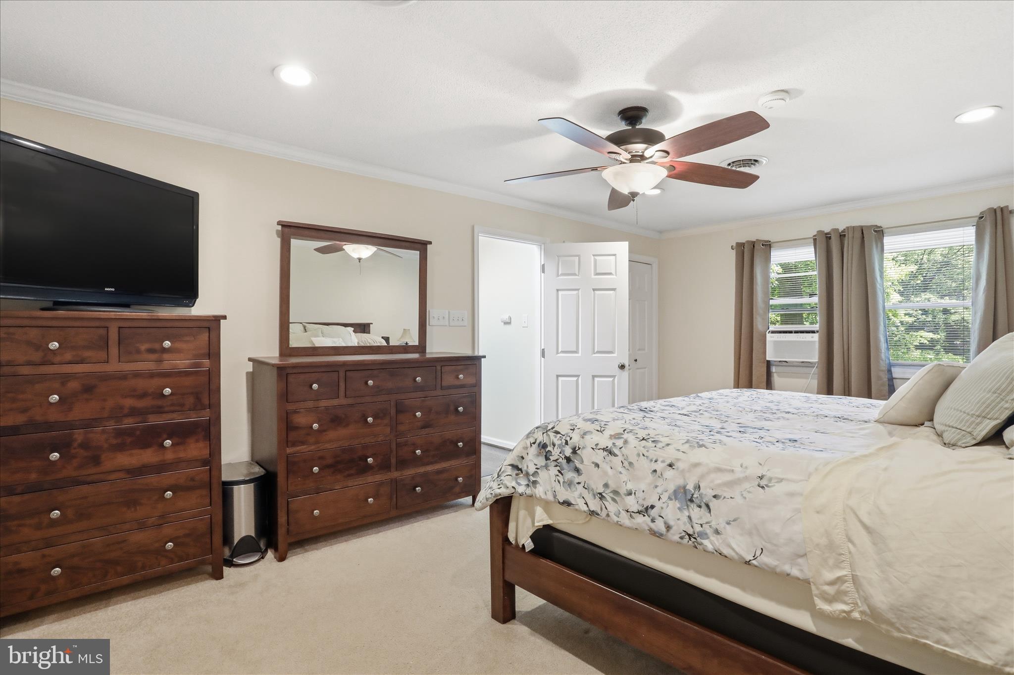 1084 Ridge Road South Martinsburg, WV 25403 - Photo 36 of 56