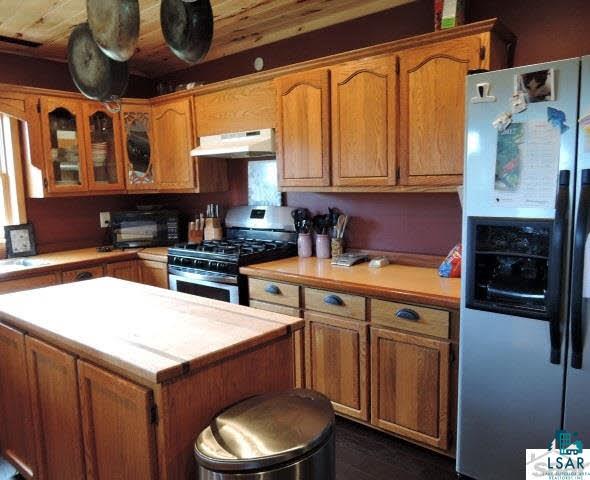 24045 Meliska Road Ashland, WI 54806 - Photo 9 of 25 New Gas Stove