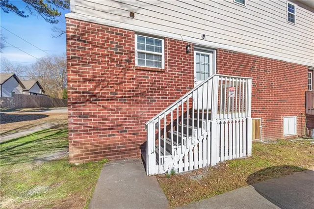 $1,600 | 501 Pine Park Street, Unit E, Monroe, GA 30655