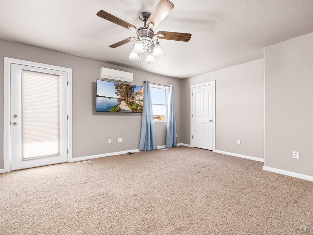 43948 Hunsaker Road Avondale, CO 81022 - Photo 19 of 56
