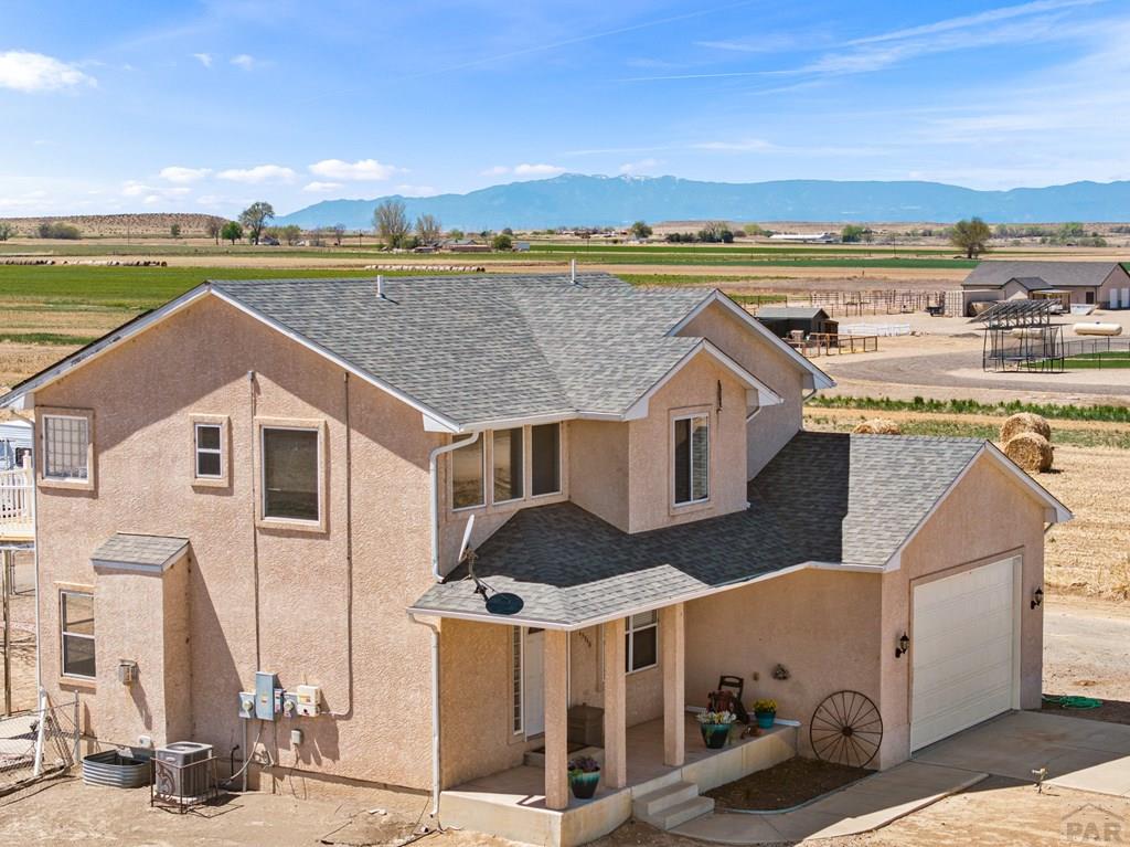 43948 Hunsaker Road Avondale, CO 81022 - Photo 3 of 56