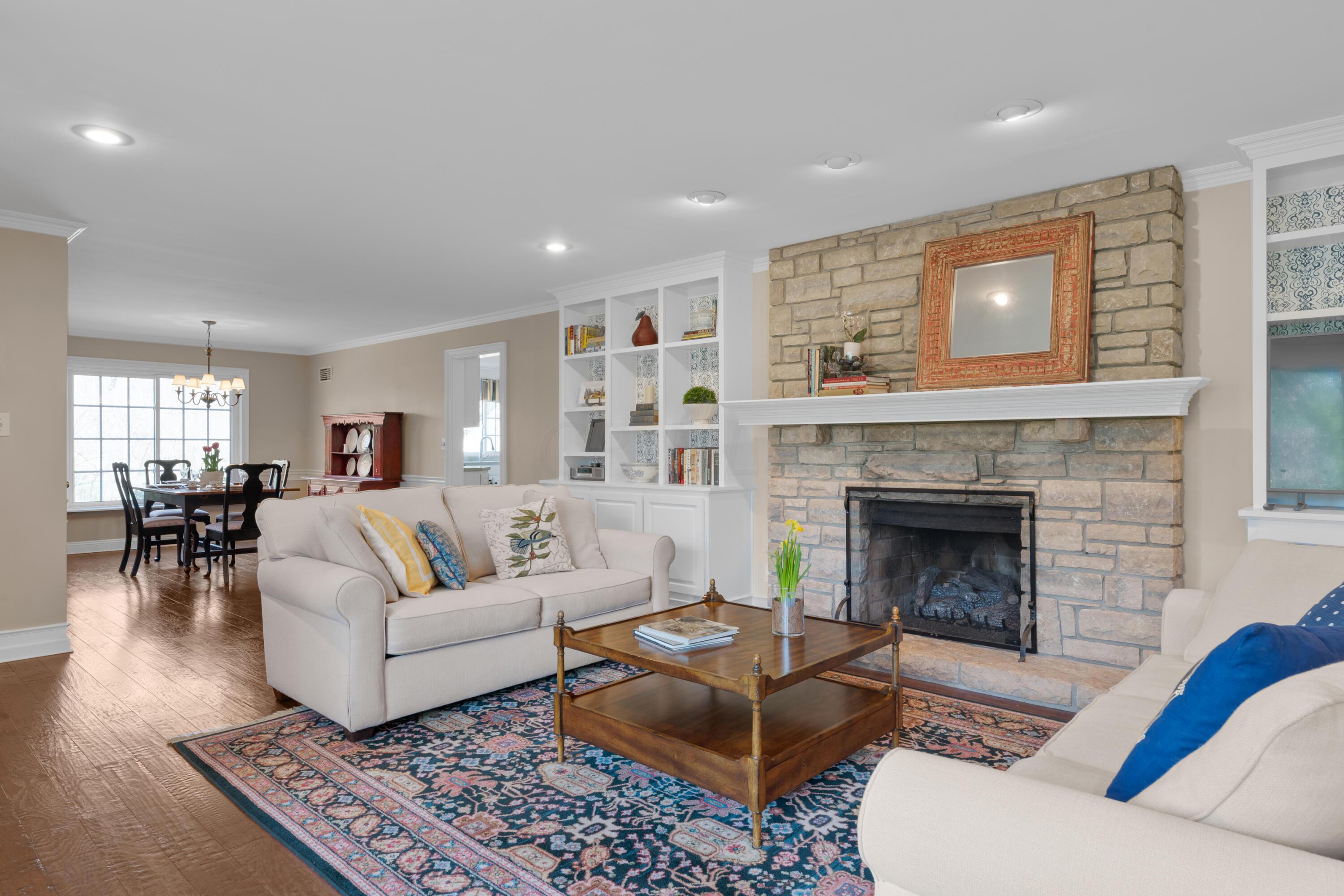 4248 Dublin Road Columbus, OH 43221 - Photo 12 of 54 13