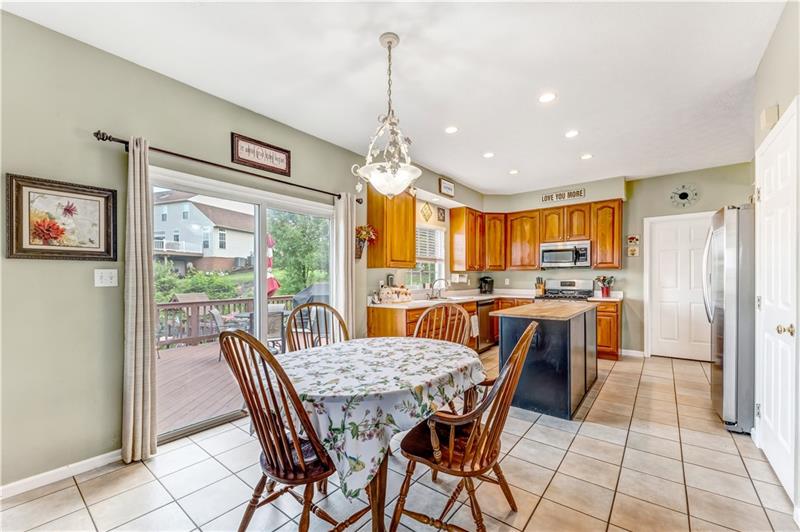 214 Field Club Circle McKees Rocks, PA 15136 - Photo 11 of 25 Gallery Image 11