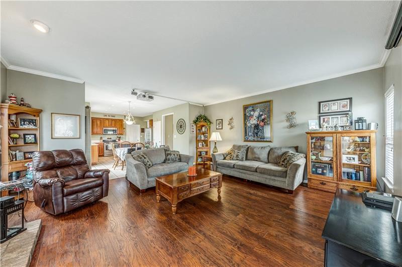 214 Field Club Circle McKees Rocks, PA 15136 - Photo 14 of 25 Gallery Image 14