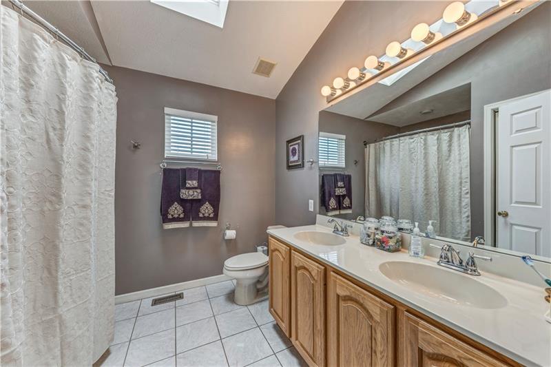 214 Field Club Circle McKees Rocks, PA 15136 - Photo 18 of 25 Gallery Image 18