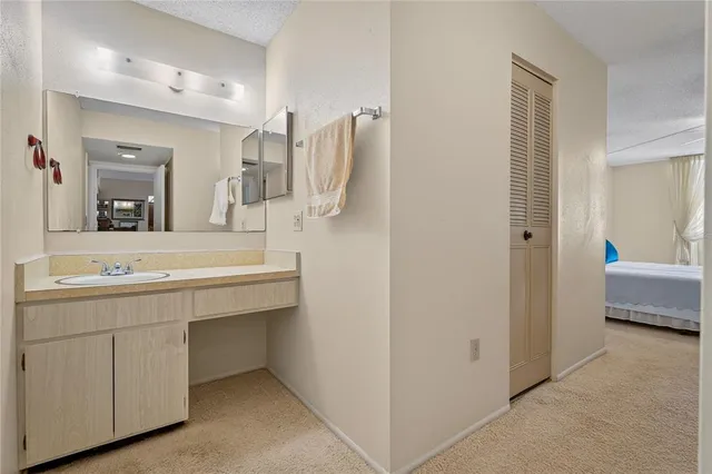 $140,000 | 935 North Halifax Avenue, Unit 707, Daytona Beach, FL 32118