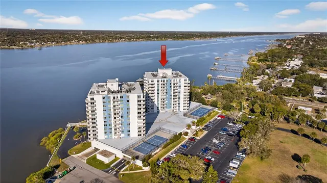 $140,000 | 935 North Halifax Avenue, Unit 707, Daytona Beach, FL 32118