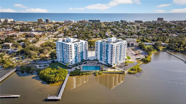 $140,000 | 935 North Halifax Avenue, Unit 707, Daytona Beach, FL 32118