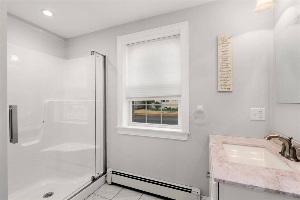 15 Walton Street Wakefield, MA 01880 - Photo 22 of 39