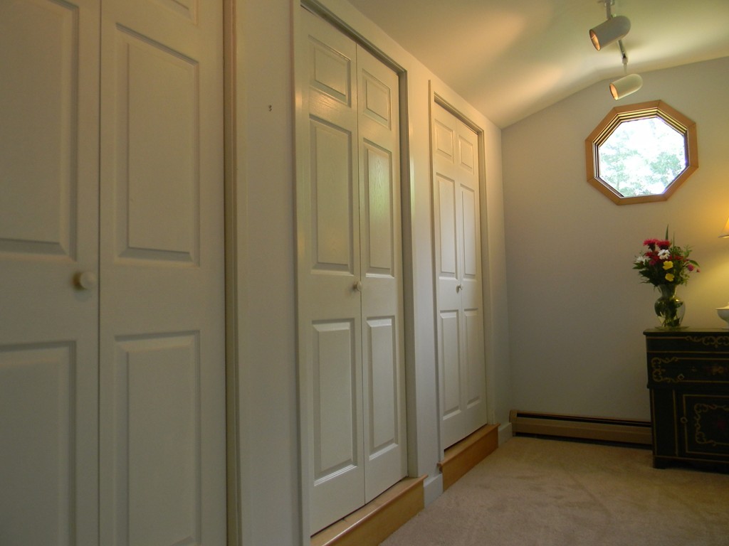 5 Dunbar Road Buckland, MA 01370 - Photo 19 of 30