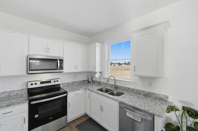 $369,900 | 127 River Front Drive, Hertford, NC 27944