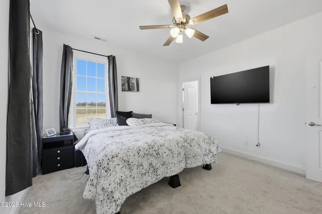 $369,900 | 127 River Front Drive, Hertford, NC 27944