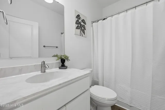 $369,900 | 127 River Front Drive, Hertford, NC 27944