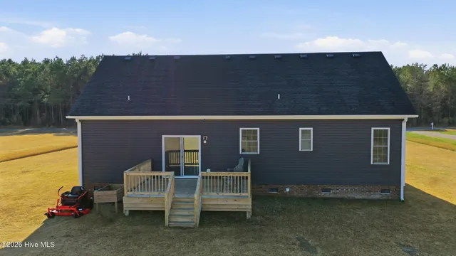 $369,900 | 127 River Front Drive, Hertford, NC 27944