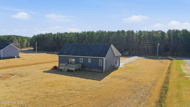 $369,900 | 127 River Front Drive, Hertford, NC 27944