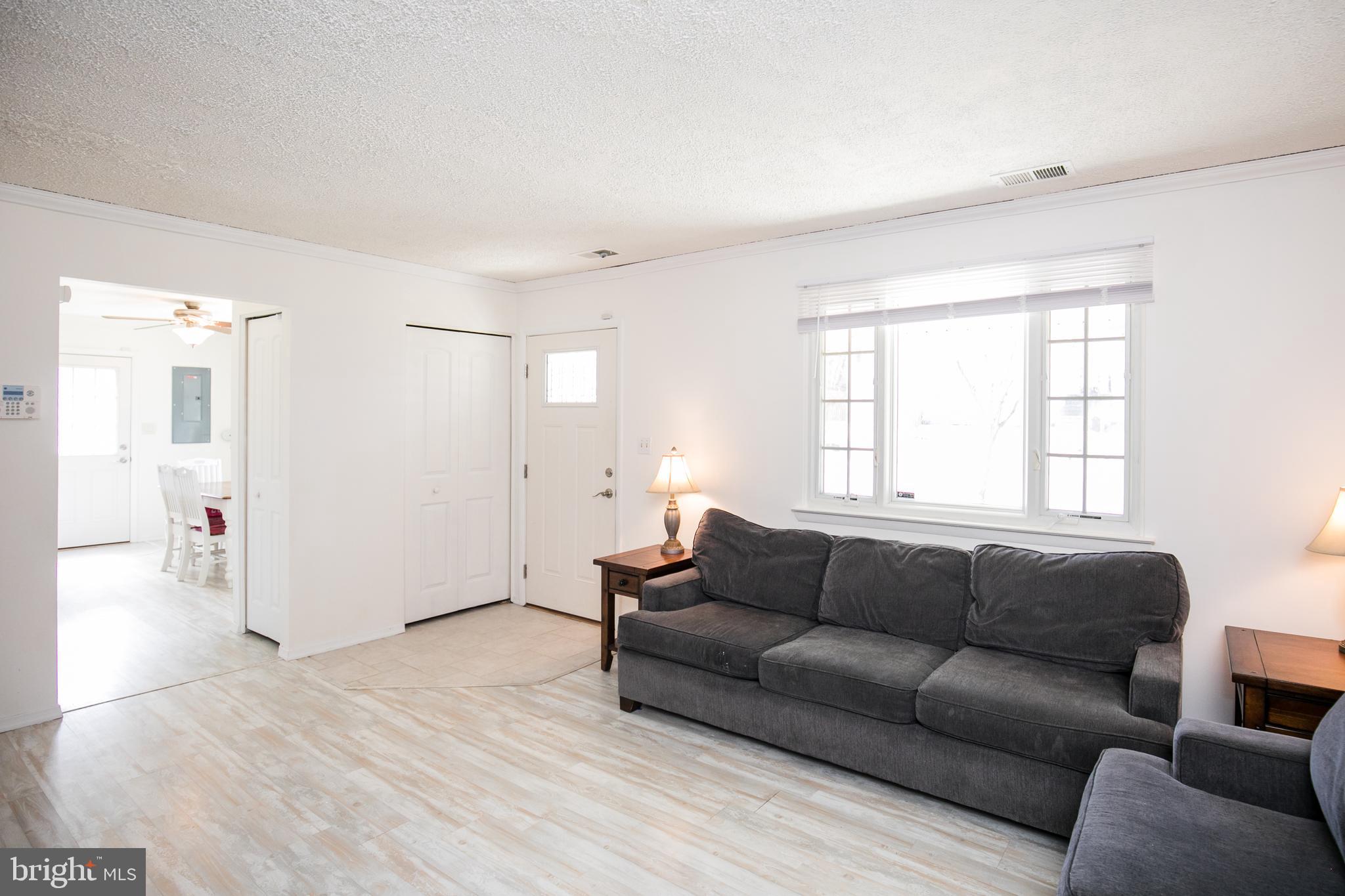 7755 Notley Road Pasadena, MD 21122 - Photo 9 of 24 Gallery Image 9