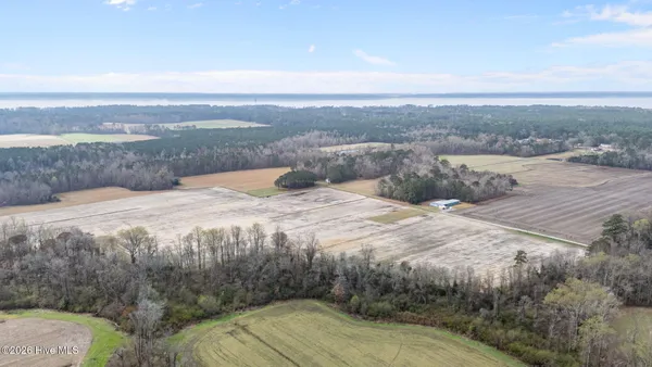 $279,900 | 230 Boone Lane, Arapahoe, NC 28510