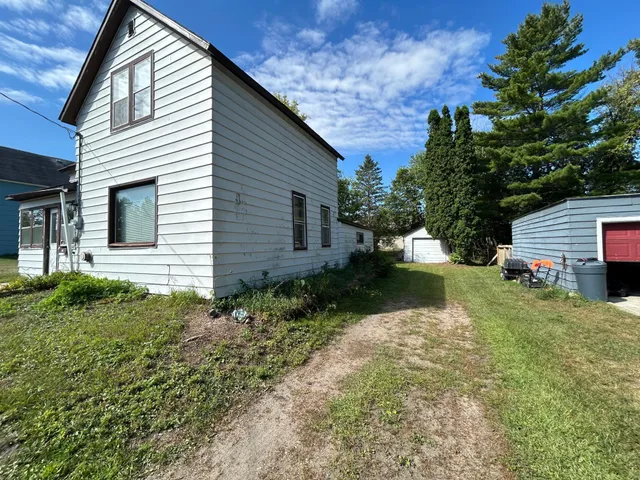 $69,900 | 201 Riverside Avenue, Park Rapids, MN 56470