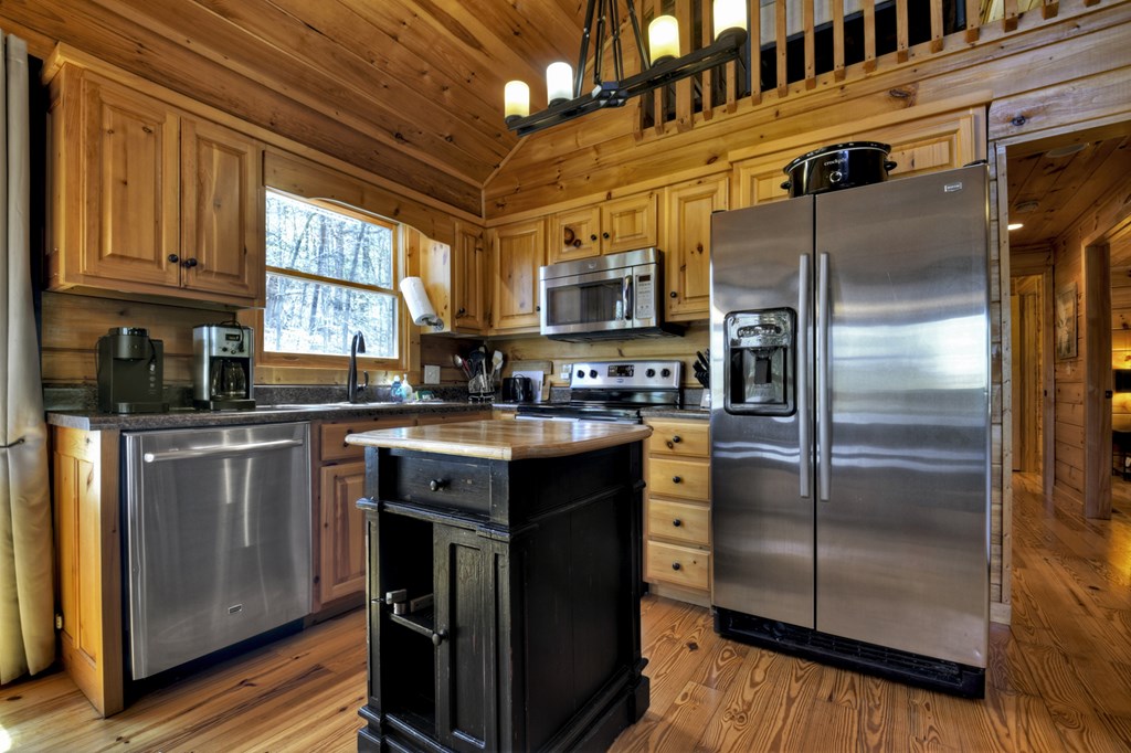170 Humphrey Heights Road Mineral Bluff, GA 30559 - Photo 10 of 48