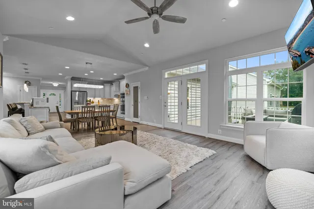 $949,500 | 12214 Calverts Run Court, La Plata, MD 20646