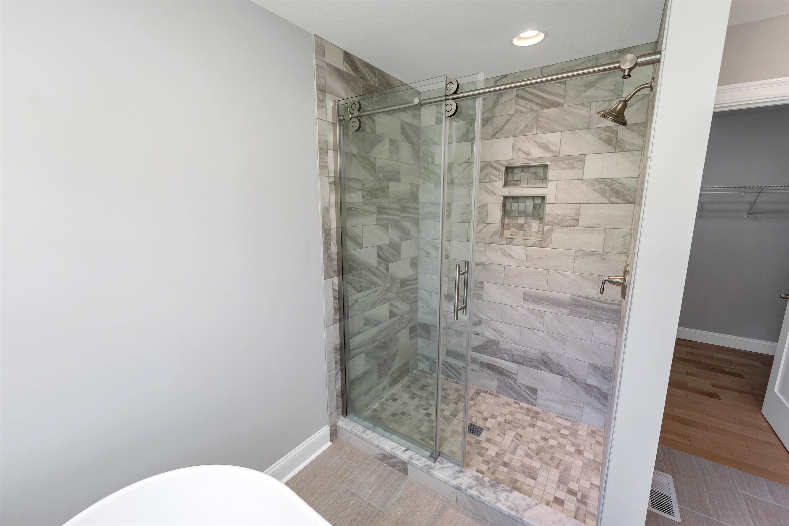 1177 Cherry Valley Road Gilford, NH 03249 - Photo 12 of 39