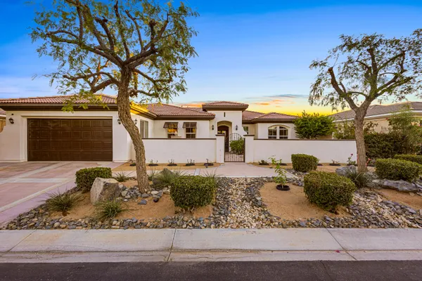 $875,000 | 123 Brenna Lane, Palm Desert, CA 92211