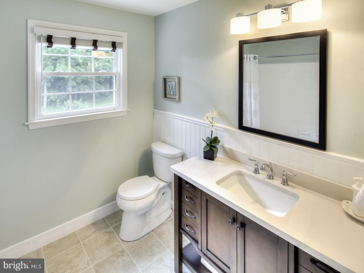 525 Winthrop Road Collegeville, PA 19426 - Photo 17 of 24 Bathroom