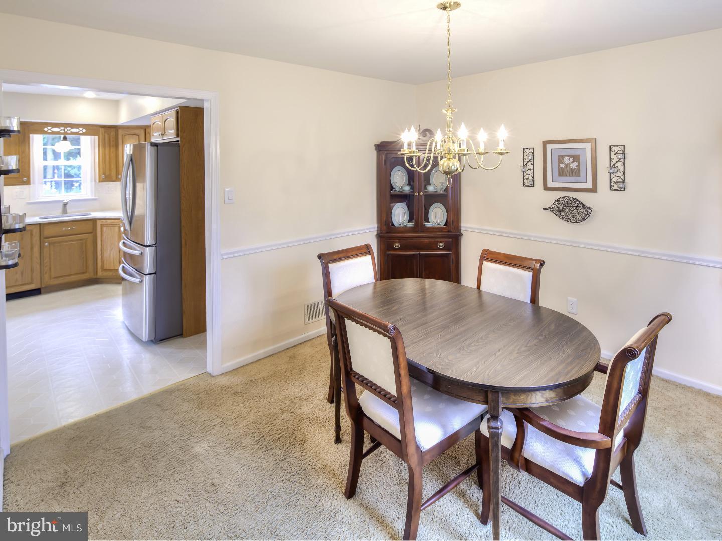 525 Winthrop Road Collegeville, PA 19426 - Photo 4 of 24 Dining Room