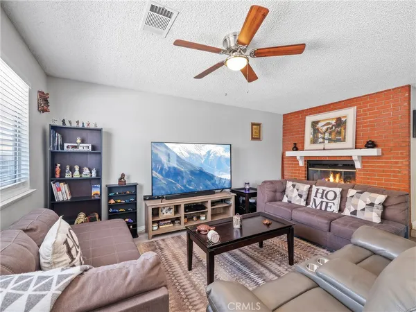 $395,000 | 15880 Elcona Place, Victorville, CA 92395