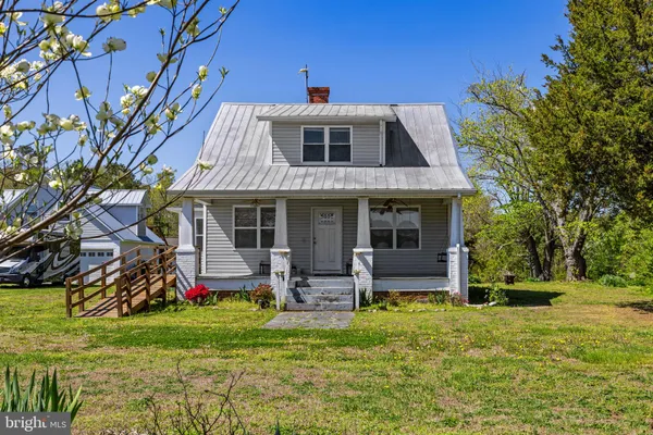 $595,000 | 4809 Coles Point Road, Hague, VA 22469