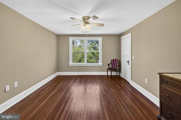 $595,000 | 4809 Coles Point Road, Hague, VA 22469