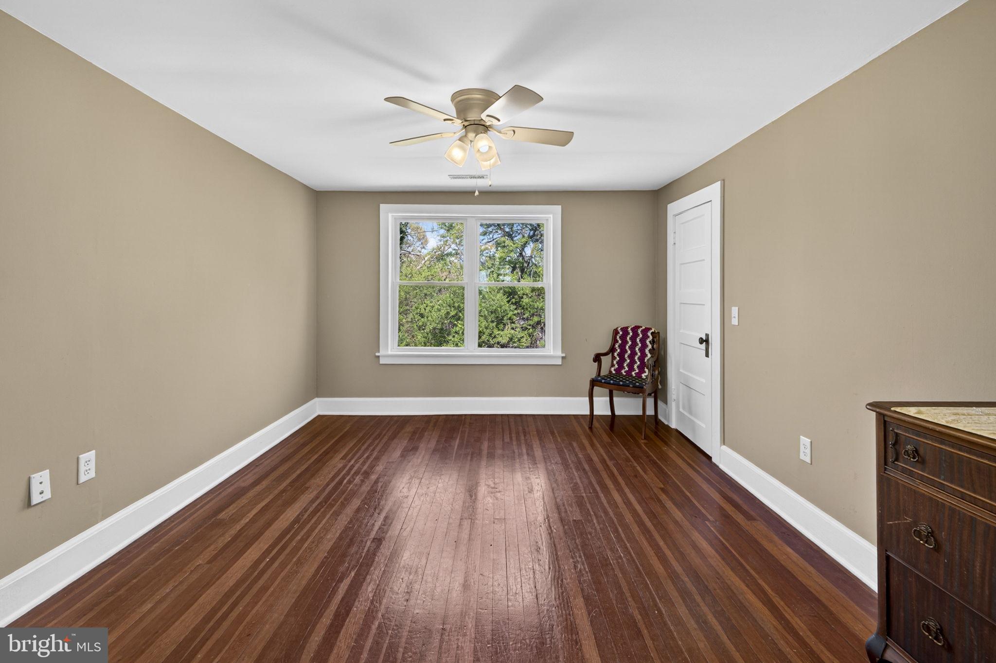 4809 Coles Point Road Hague, VA 22469 - Photo 14 of 49 Bright and airy room with charm.